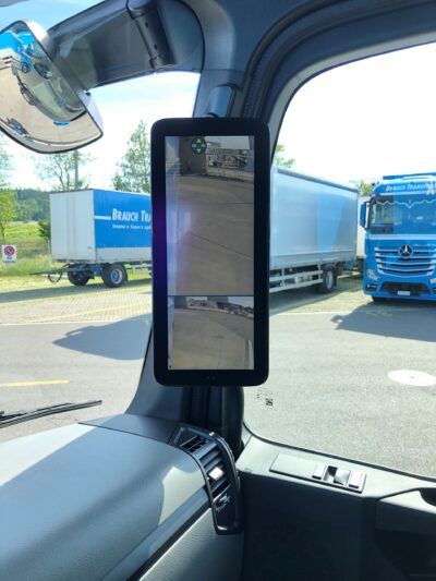 Rückspiegel - Transportfahrzeug