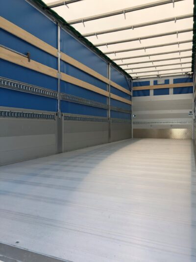 Stauraum - Transportfahrzeug